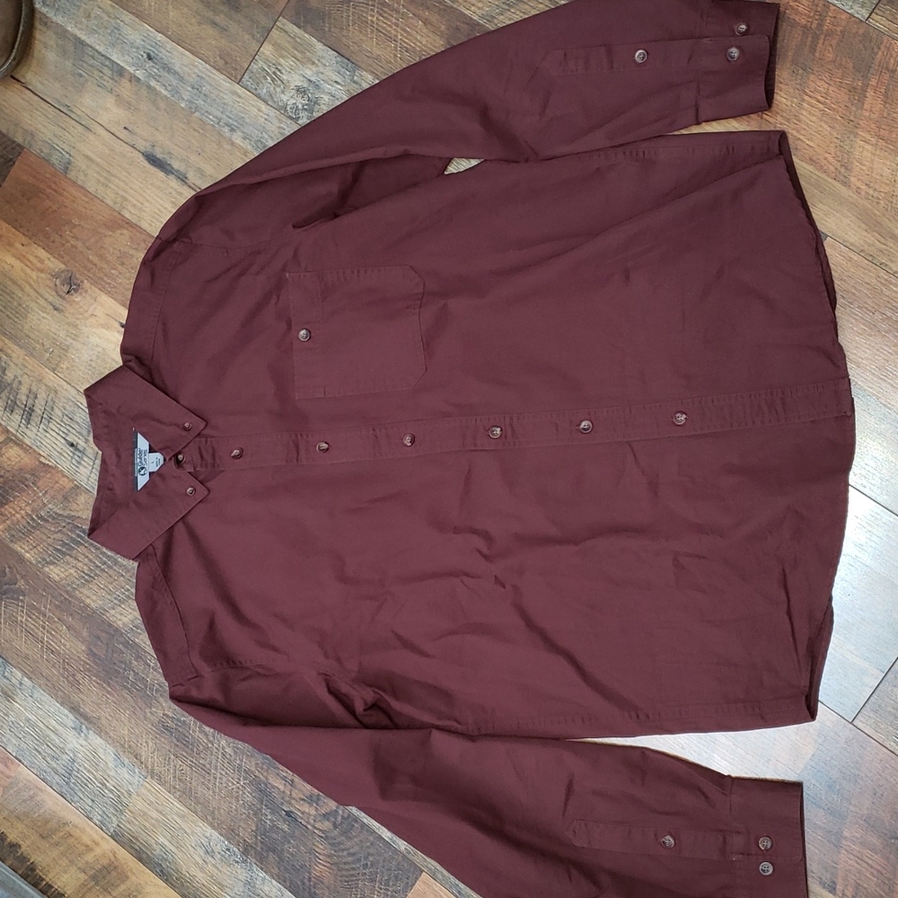 Gander Mountain Guide Series Burgundy Cotton Button Down Shirt, Size Large